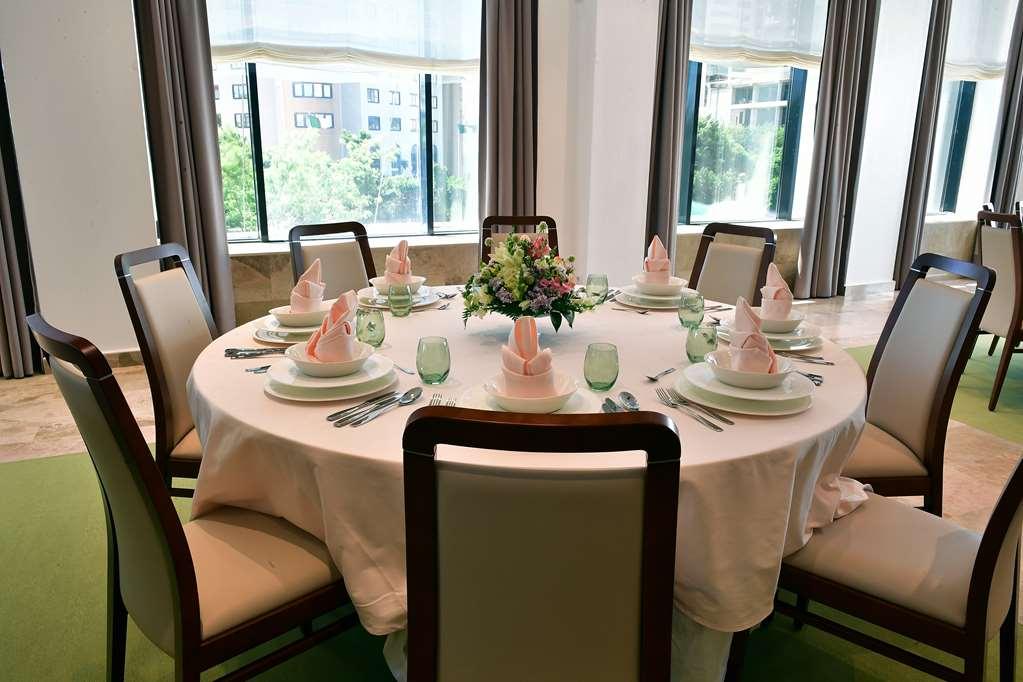 Tulip Inn Naya Algiers Екстер'єр фото