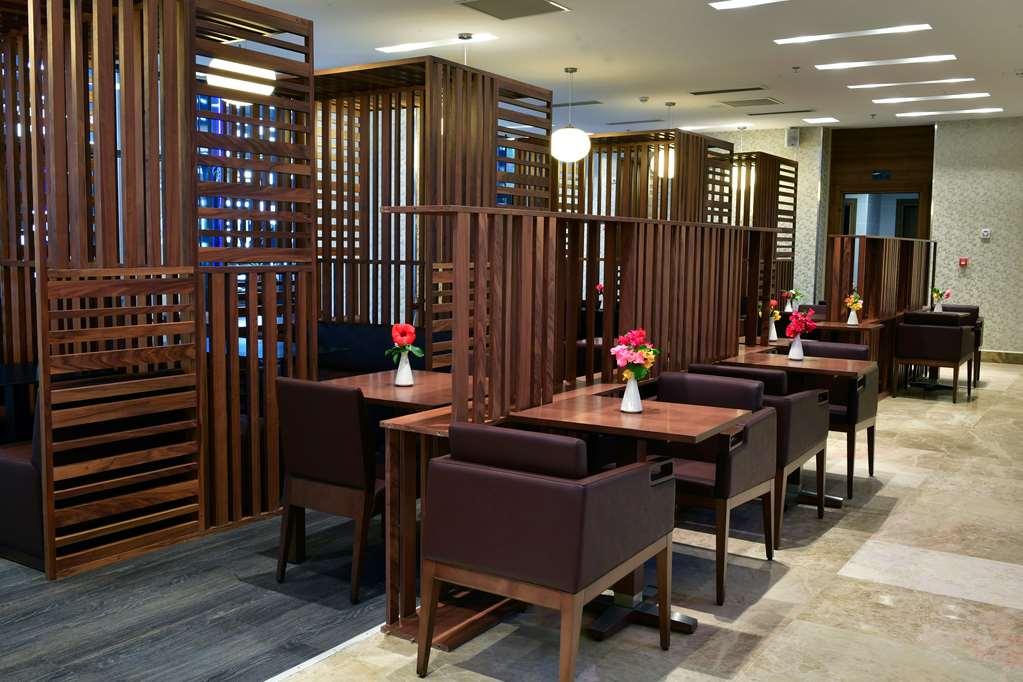 Tulip Inn Naya Algiers Ресторан фото